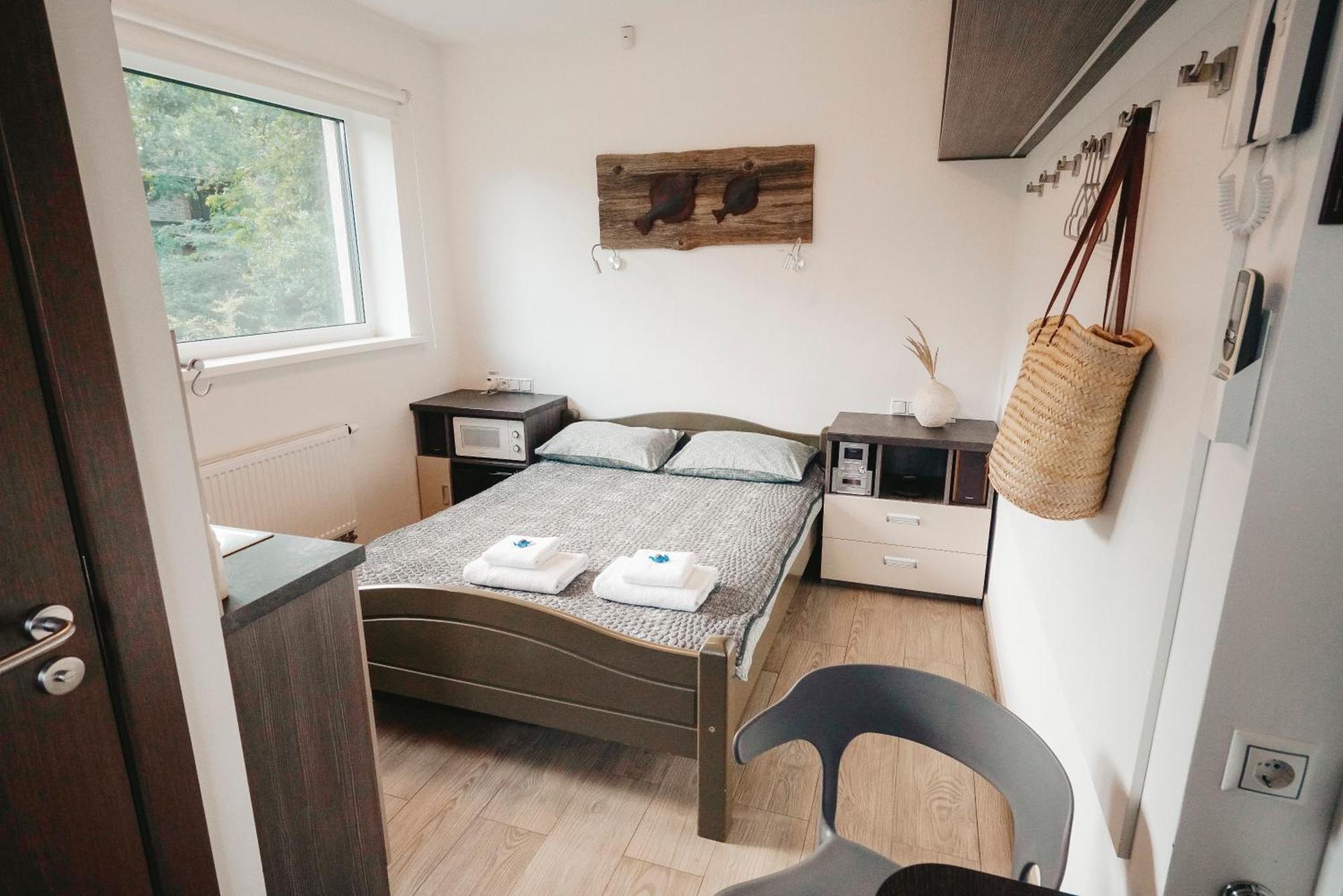 Seaside Studio Apartment The Red Fish Apsuciems Ngoại thất bức ảnh